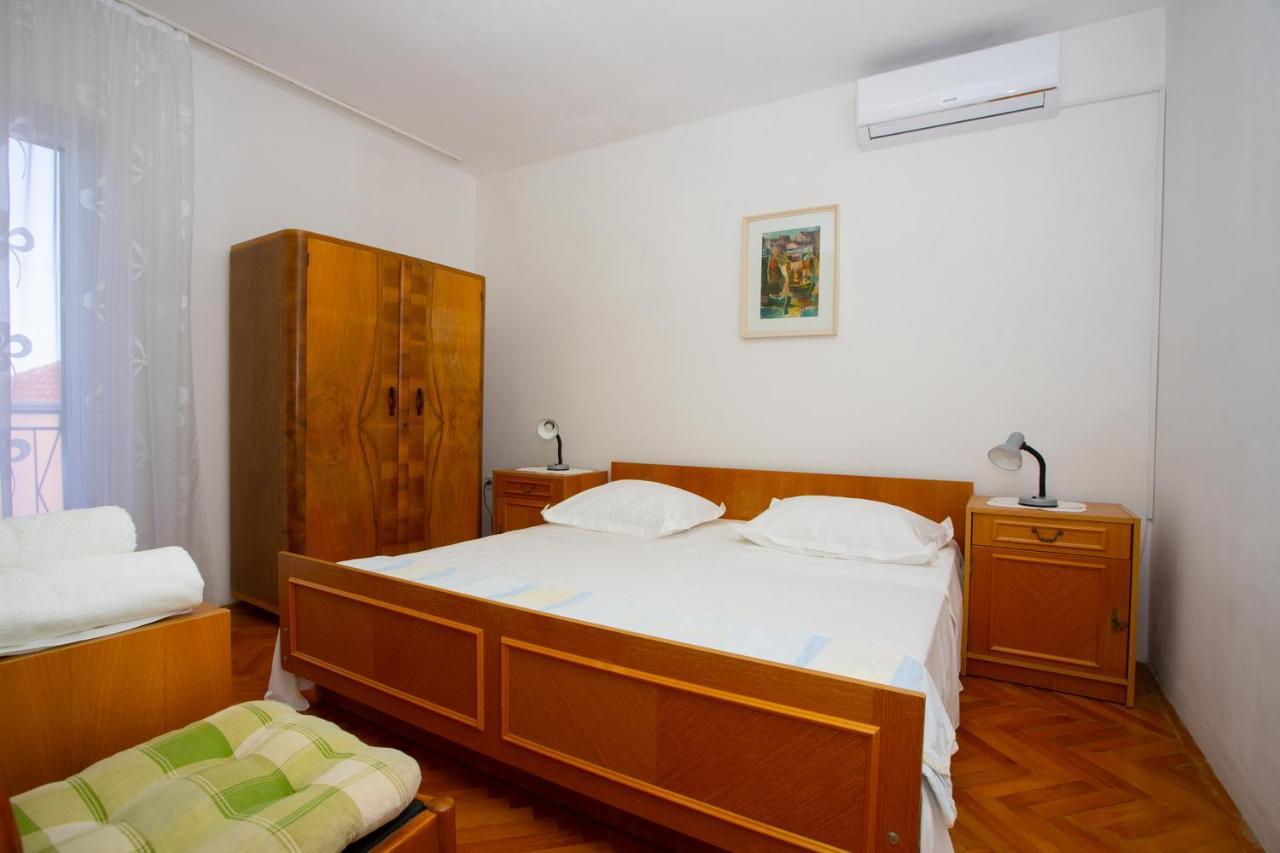 Apartment Nola Podgora Esterno foto