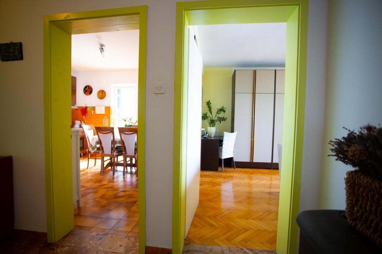 Apartment Nola Podgora Esterno foto