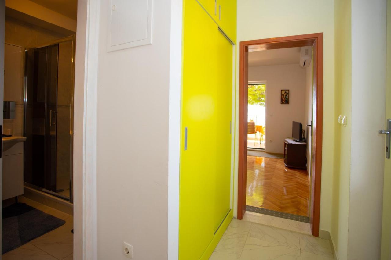 Apartment Nola Podgora Esterno foto