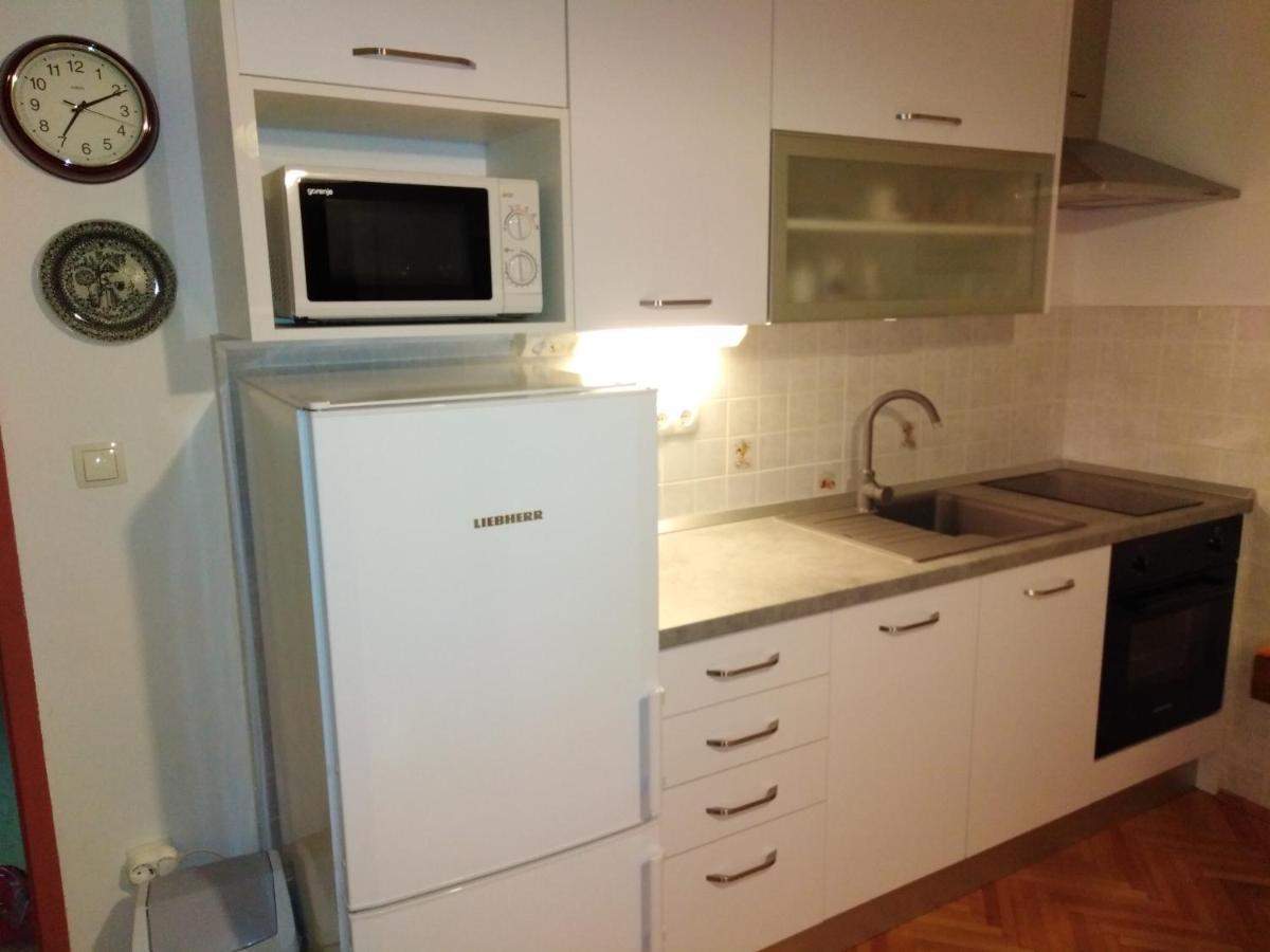 Apartment Nola Podgora Esterno foto