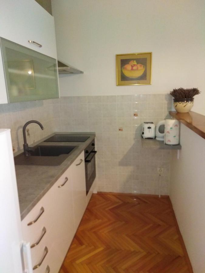 Apartment Nola Podgora Esterno foto