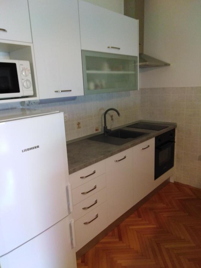 Apartment Nola Podgora Esterno foto